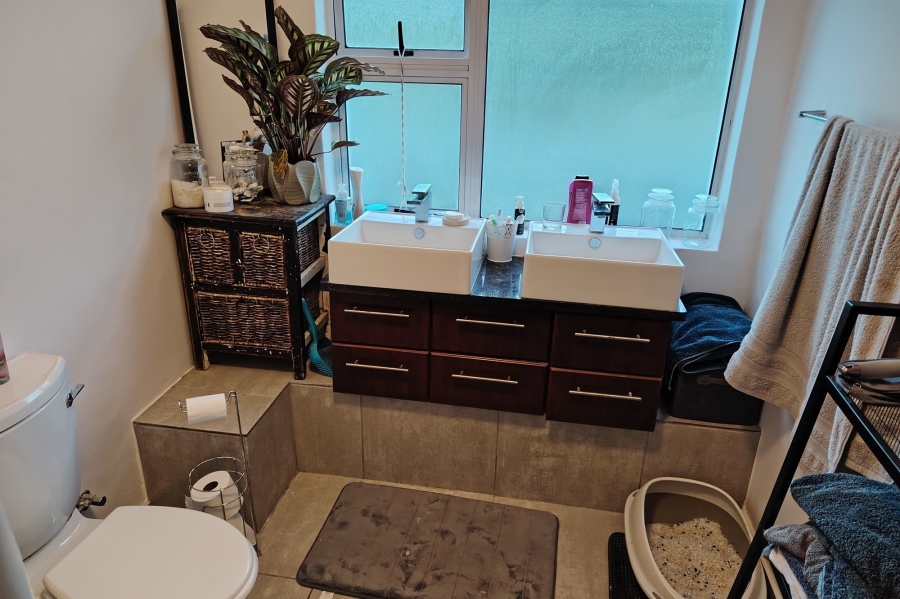 To Let 2 Bedroom Property for Rent in Knysna Central Western Cape